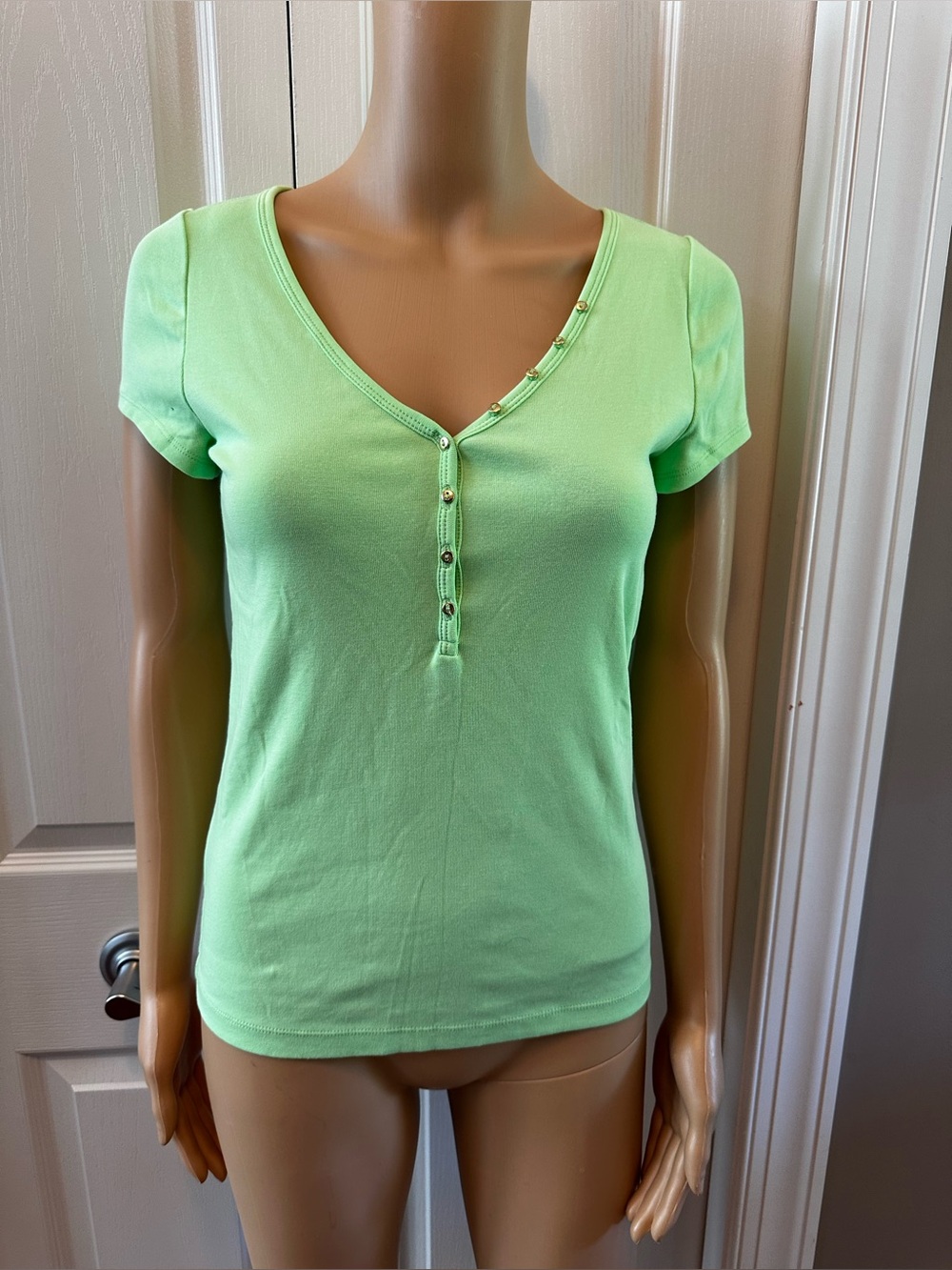 Lilly Pulitzer Dubner  Short Sleeve V-Neck Henley Top in Lime Zest